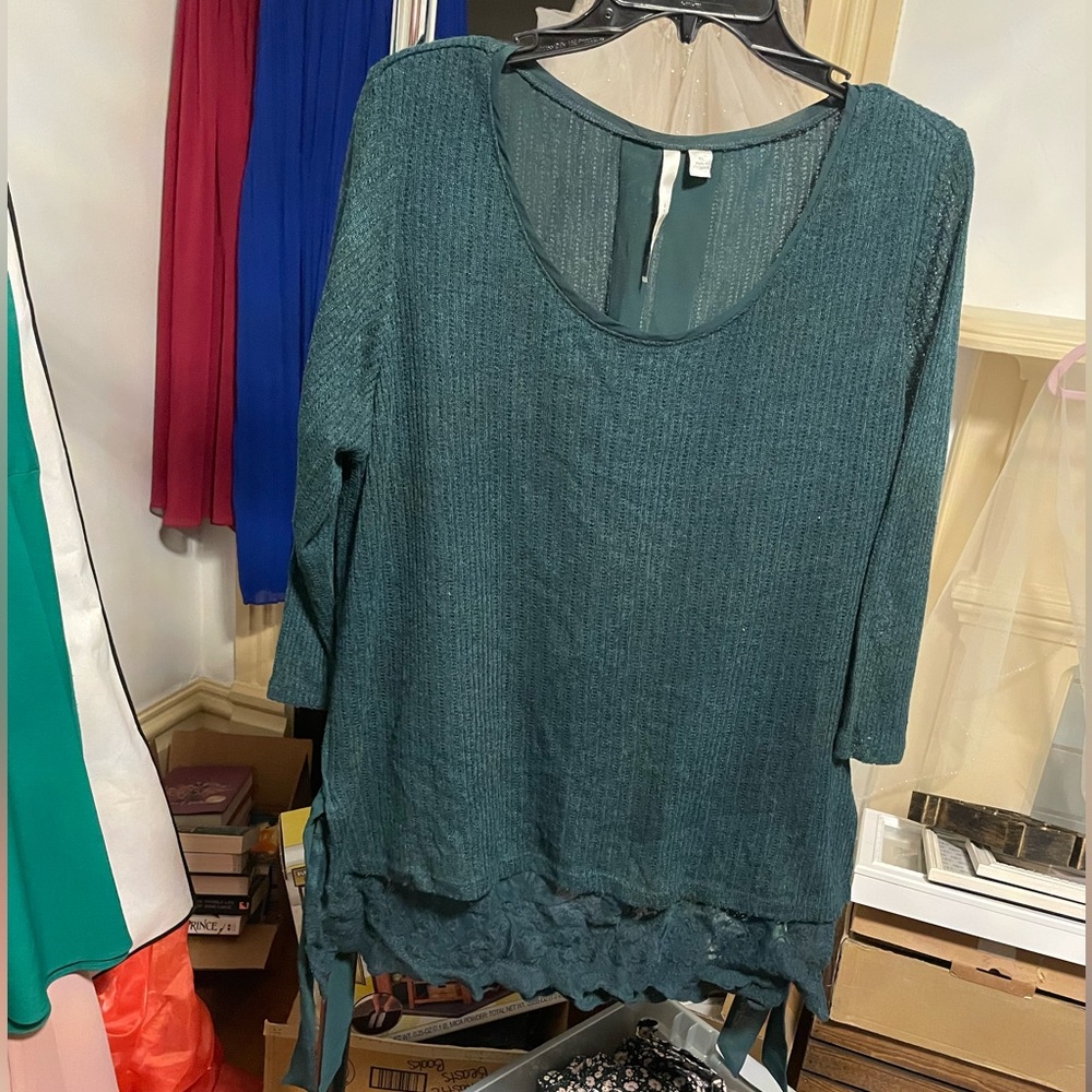 Elegant Dark Green Women's Top